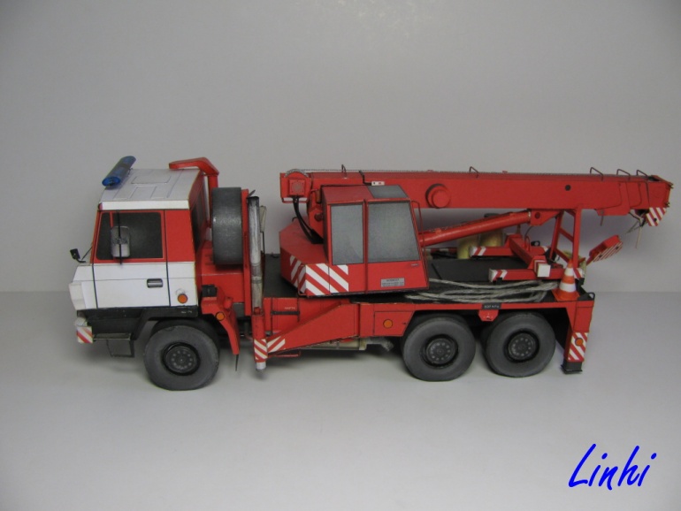 AV 14 Tatra 815 6x6 (Plná velikost v novém okně) AV 14 Tatra 815 6x6