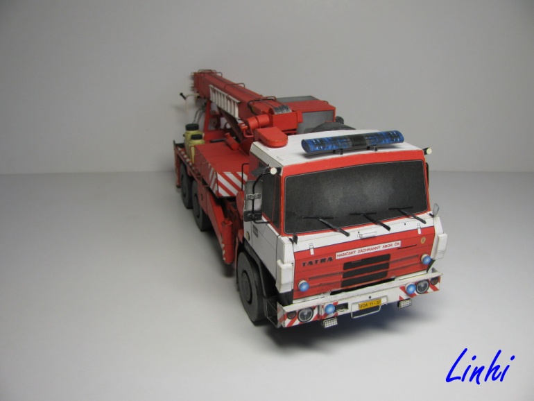 AV 14 Tatra 815 6x6 (Plná velikost v novém okně) AV 14 Tatra 815 6x6