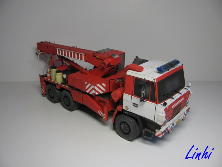 AV 14 Tatra 815 6x6 (Plná velikost v novém okně) AV 14 Tatra 815 6x6