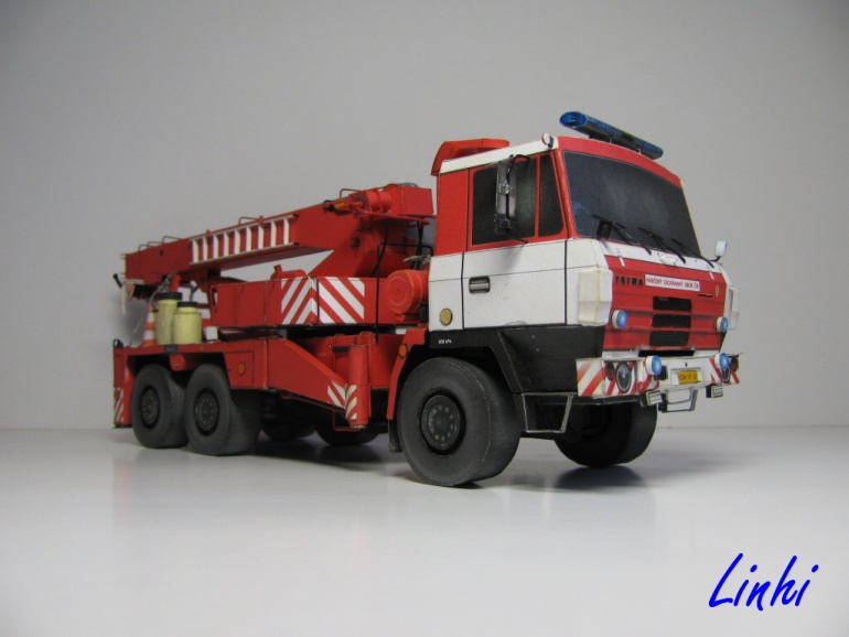 AV 14 Tatra 815 6x6 (Plná velikost v novém okně) AV 14 Tatra 815 6x6