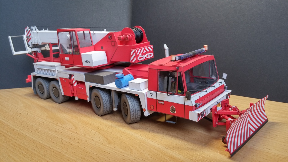 AV 30 Tatra 815 8x8 (Plná velikost v novém okně) AV 30 Tatra 815 8x8