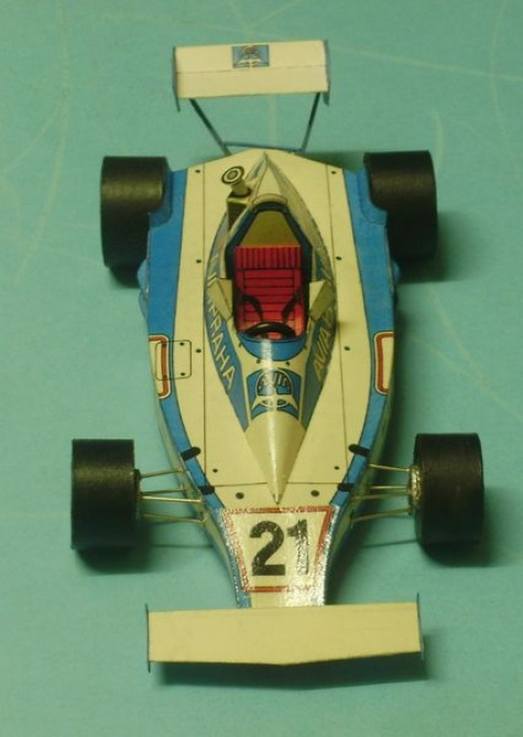 AVIA AE2