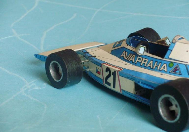 AVIA AE2 (Plná velikost v novém okně) AVIA AE2