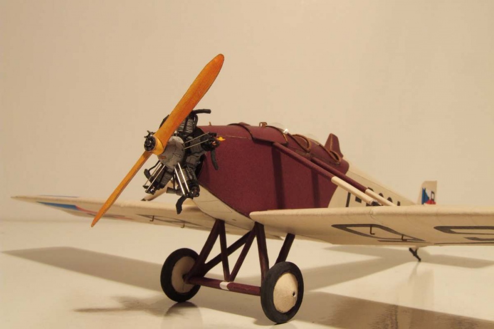 Avia BH-5