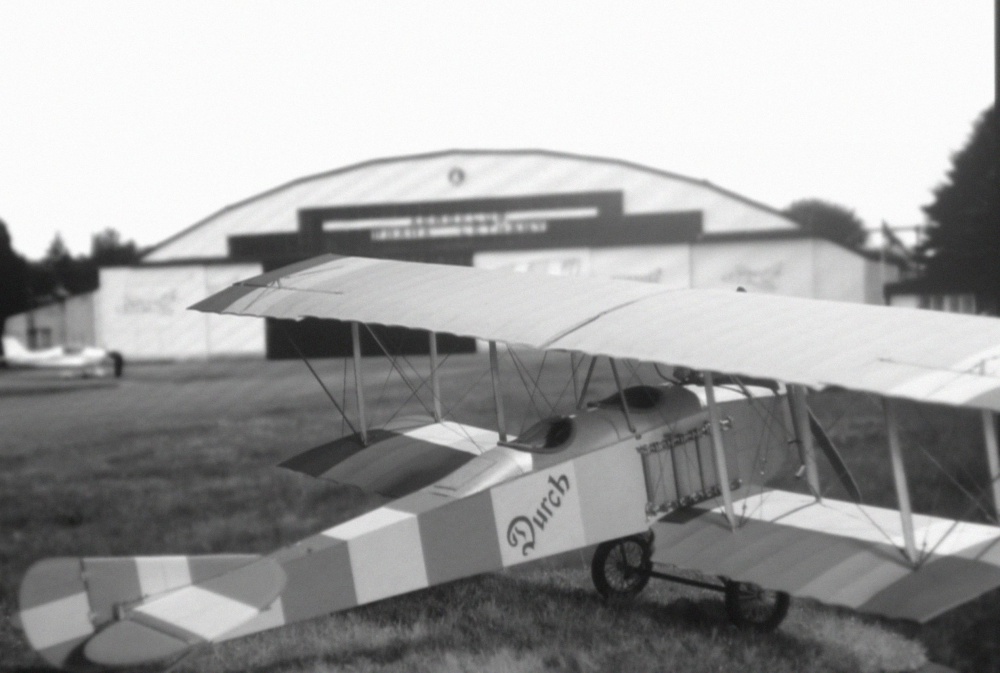 Aviatik B I. (Plná velikost v novém okně) Aviatik B I.