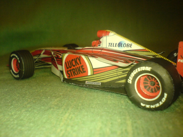 BAR 001 Supertec (Plná velikost v novém okně) BAR 001 Supertec