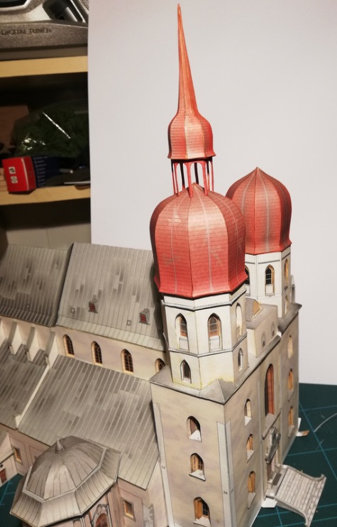 Bazilika sv. Mikul�a v Trnave