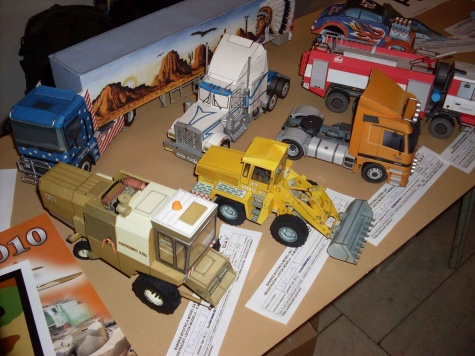 BBmodel Day 2011, Papierov� klob�sa 2011, 7.5.2011 