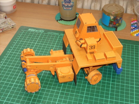 BELAZ . 7555 BELAZ . 7555