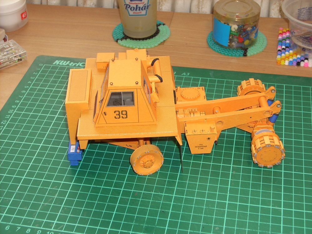 BELAZ . 7555