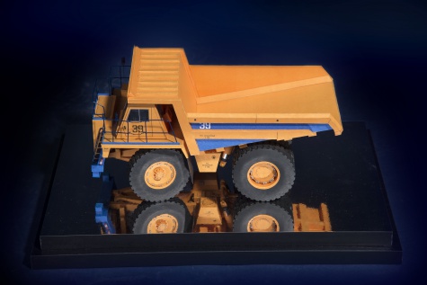 BELAZ . 7555 BELAZ . 7555