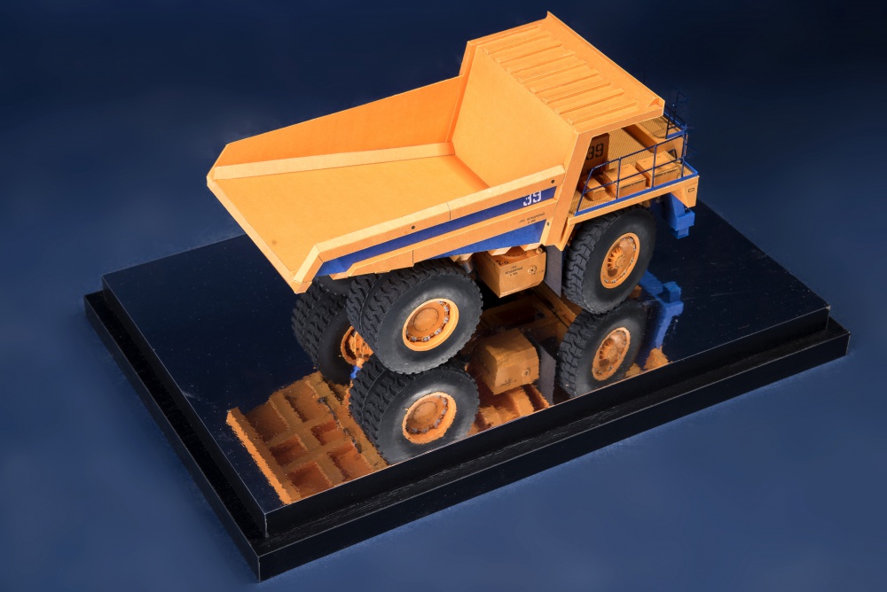 BELAZ . 7555