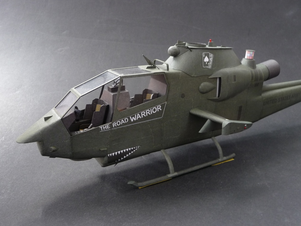 Bell AH-1F Cobra (Plná velikost v novém okně) Bell AH-1F Cobra