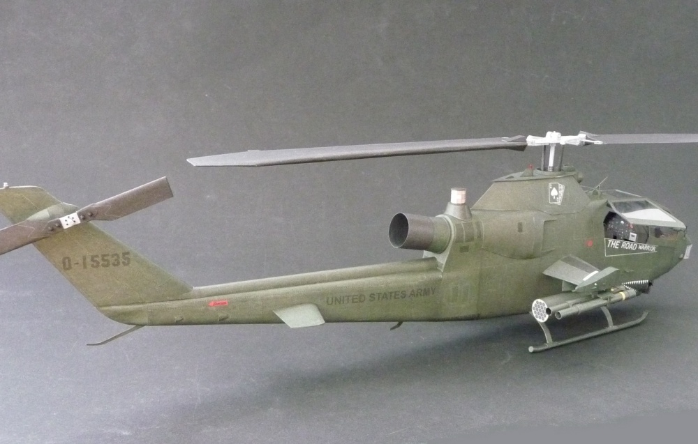 Bell AH-1F Cobra (Plná velikost v novém okně) Bell AH-1F Cobra