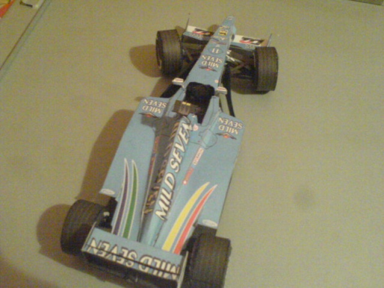 Beneton b 200