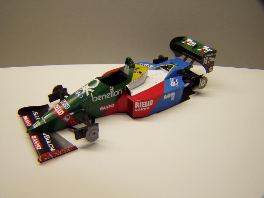 Benetton B188, 1989, A. Nannini (Plná velikost v novém okně) Benetton B188, 1989, A. Nannini