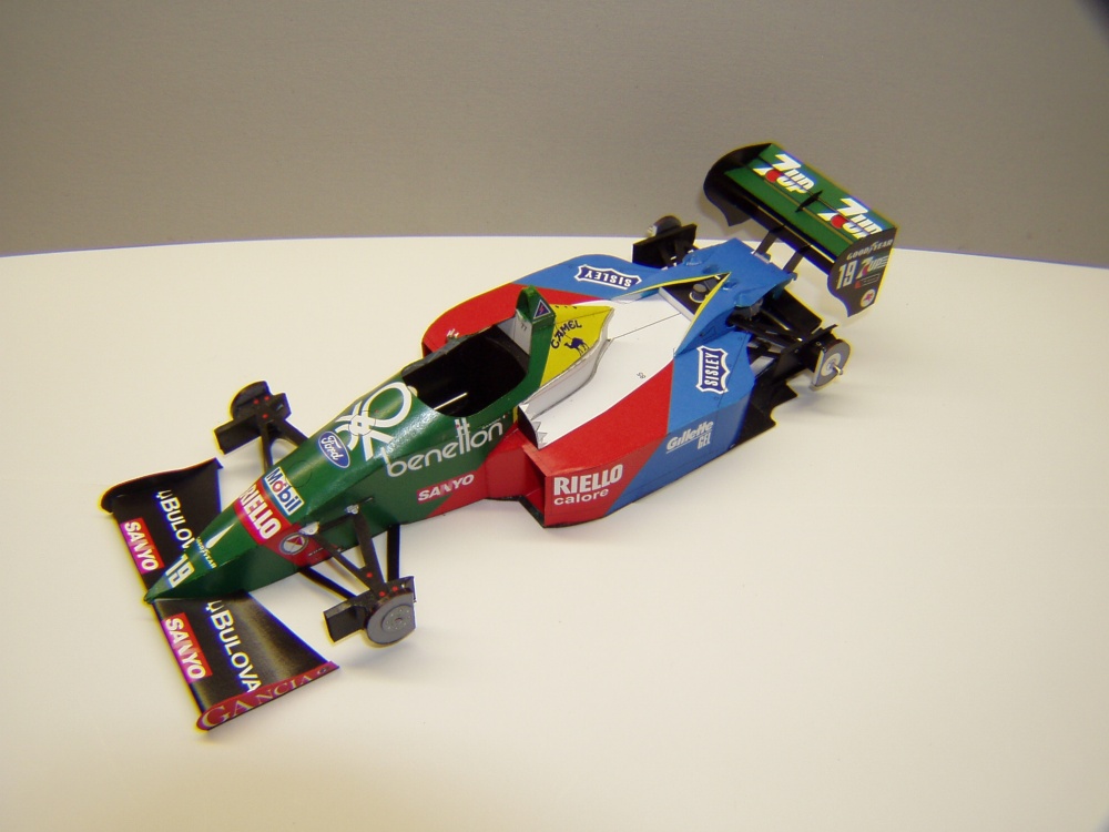 Benetton B188, 1989, A. Nannini (Plná velikost v novém okně) Benetton B188, 1989, A. Nannini