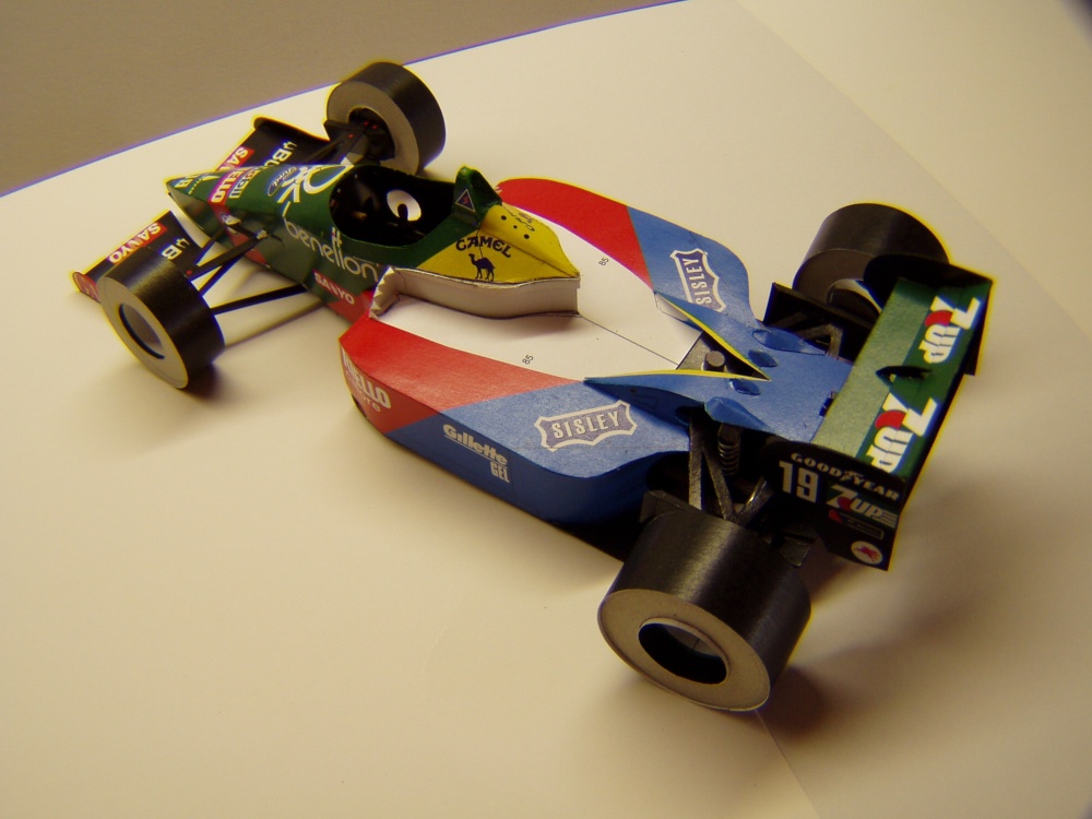 Benetton B188, 1989, A. Nannini (Plná velikost v novém okně) Benetton B188, 1989, A. Nannini