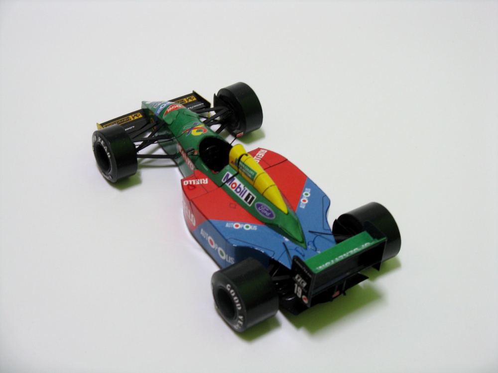 Benetton Ford B190 - 1990 (Plná velikost v novém okně) Benetton Ford B190 - 1990