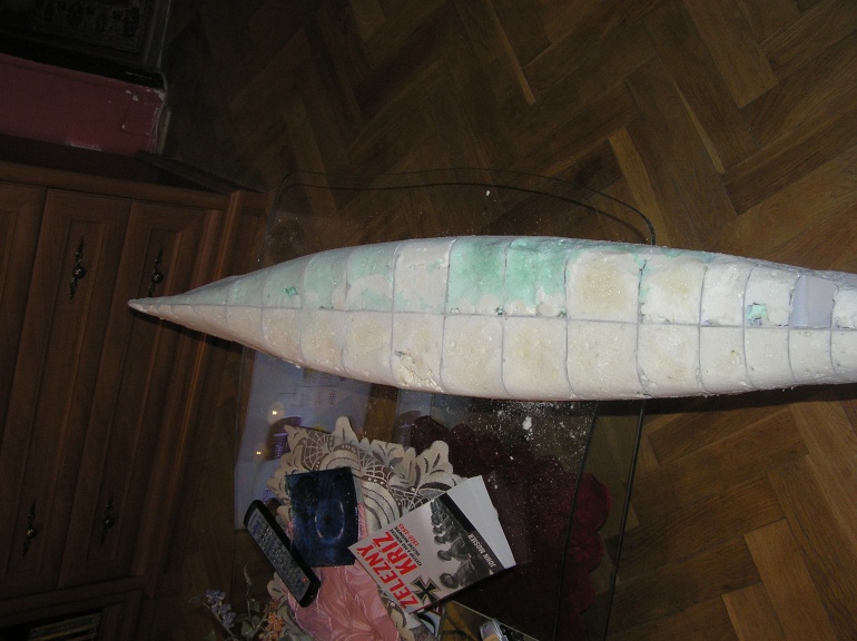 23056