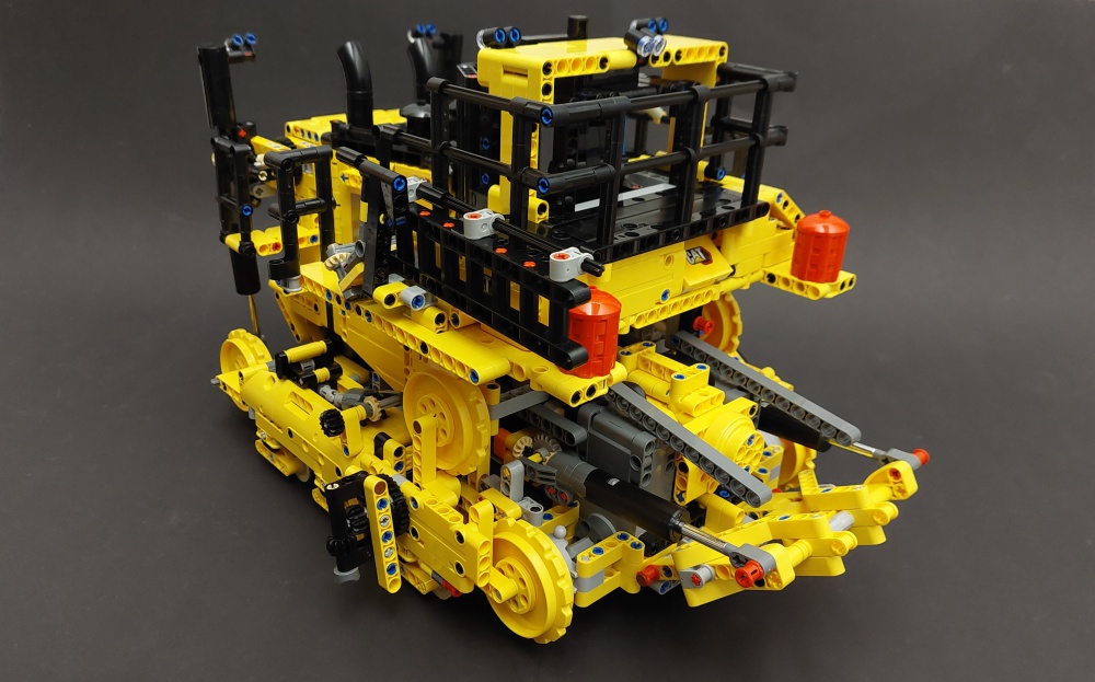 414310