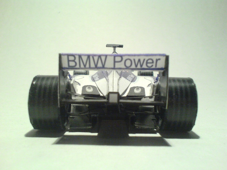 Williams FW24 (Plná velikost v novém okně) Williams FW24