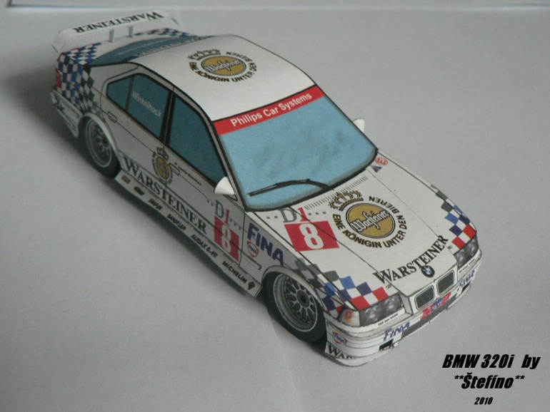 BMW 320i (Plná velikost v novém okně) BMW 320i