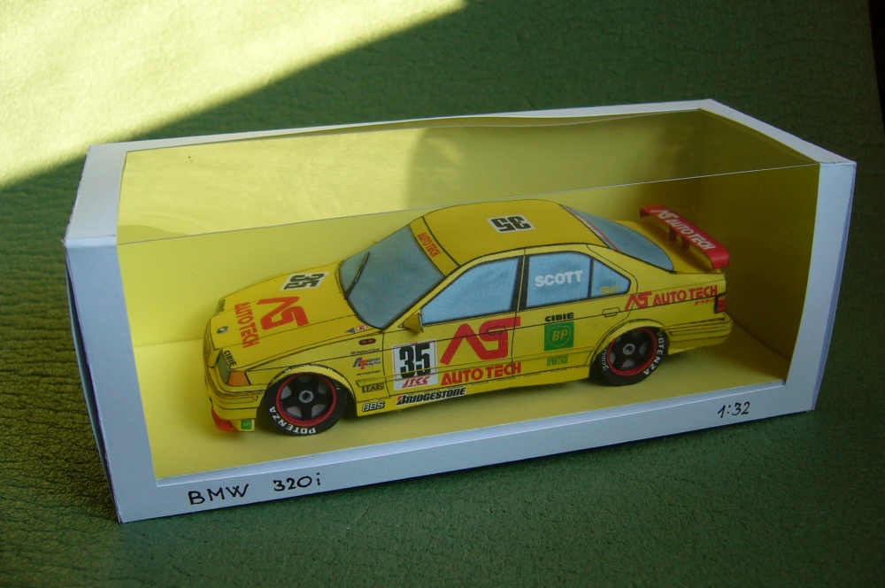 BMW 320i