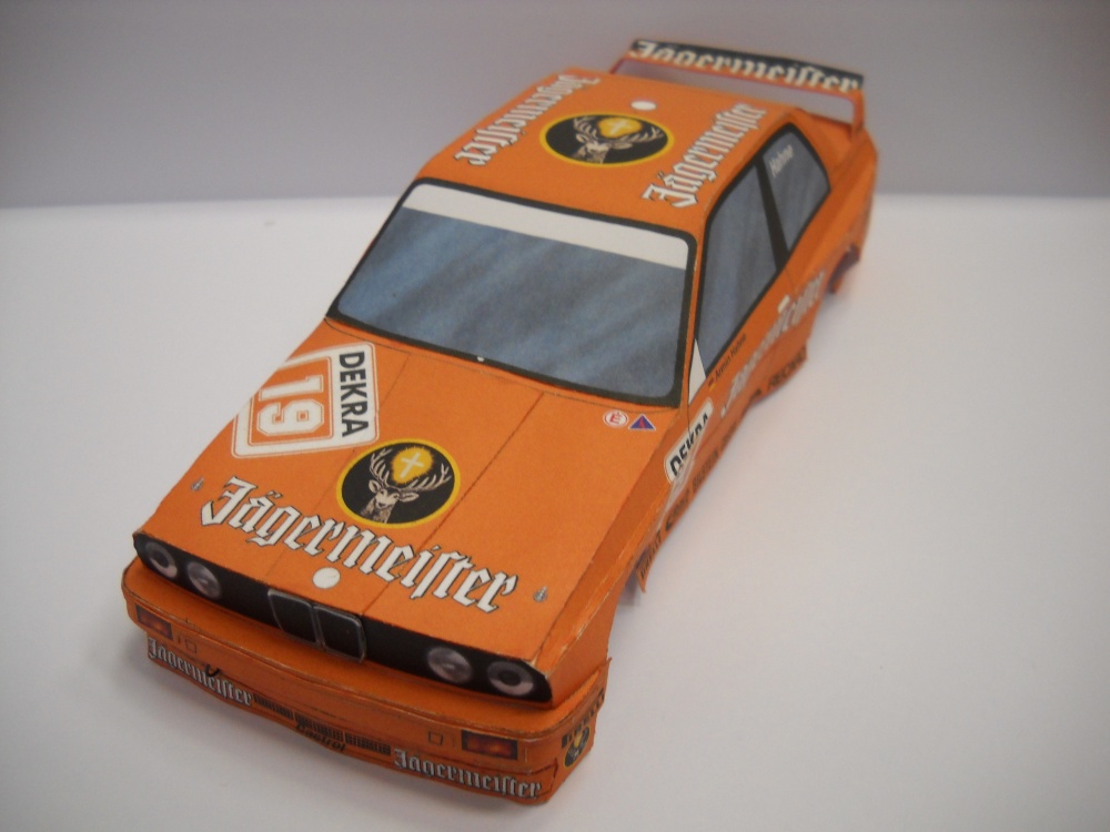 BMW M3 E30 DTM 1992 (Plná velikost v novém okně) BMW M3 E30 DTM 1992