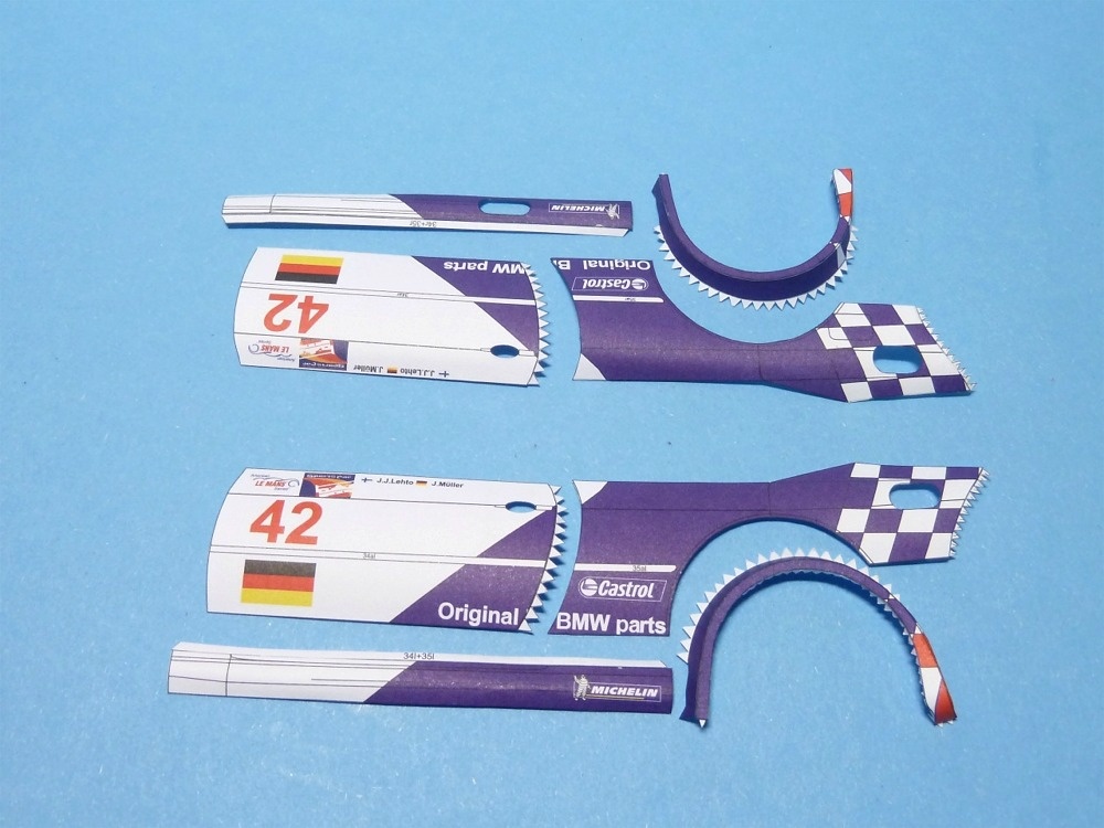 BMW M3 GTR 2001 (Plná velikost v novém okně) BMW M3 GTR 2001