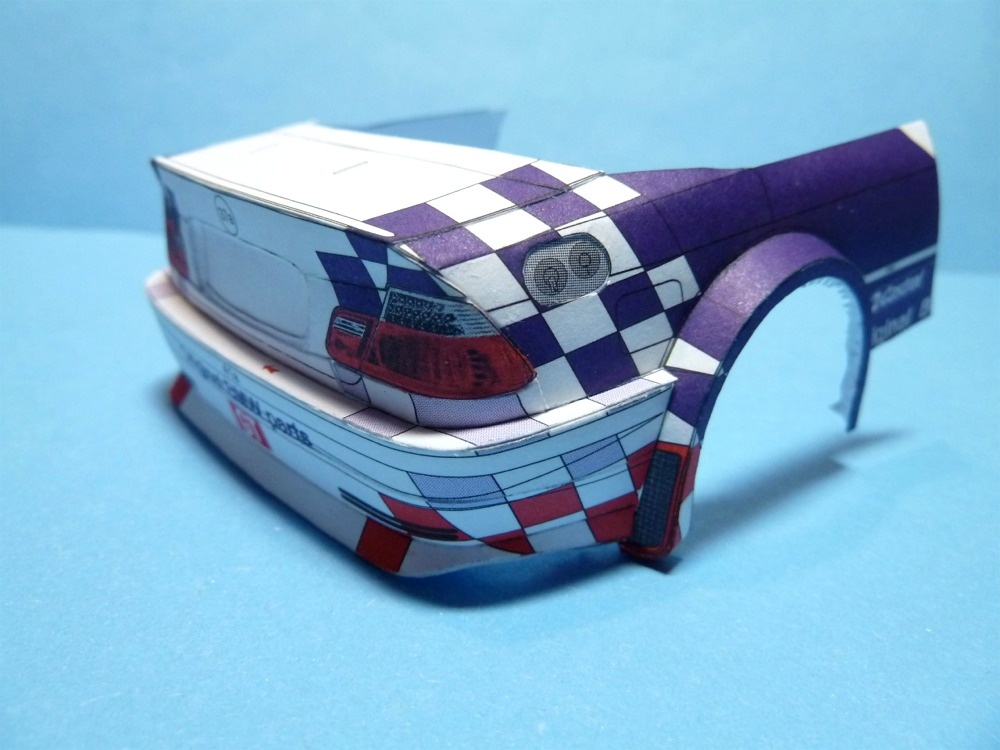 BMW M3 GTR 2001 (Plná velikost v novém okně) BMW M3 GTR 2001