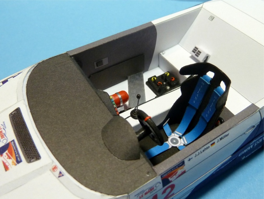 BMW M3 GTR 2001 (Plná velikost v novém okně) BMW M3 GTR 2001