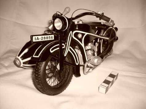 BMW R 16 with side-car BMW R 16 with side-car
