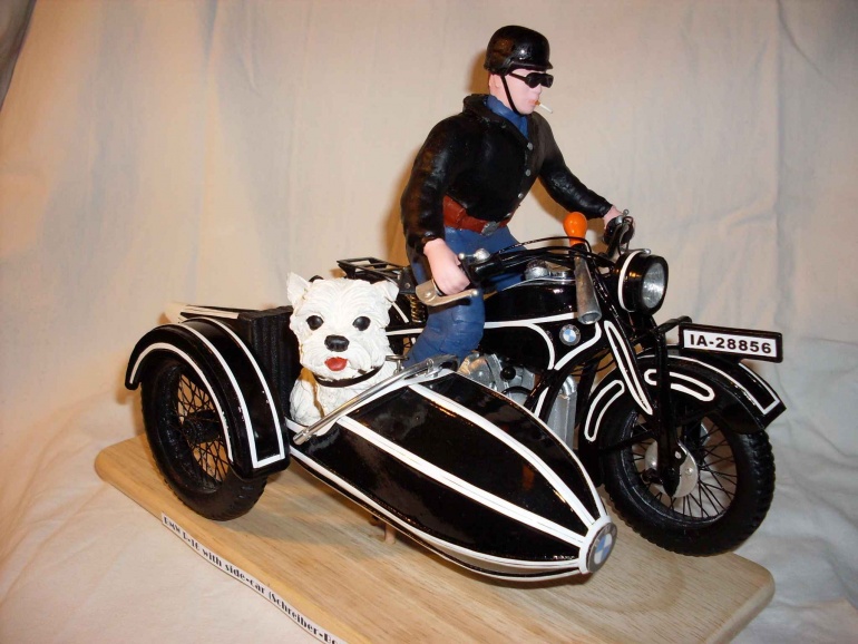 BMW R 16 with side-car (Plná velikost v novém okně) BMW R 16 with side-car