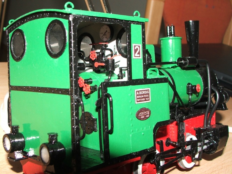 49484
