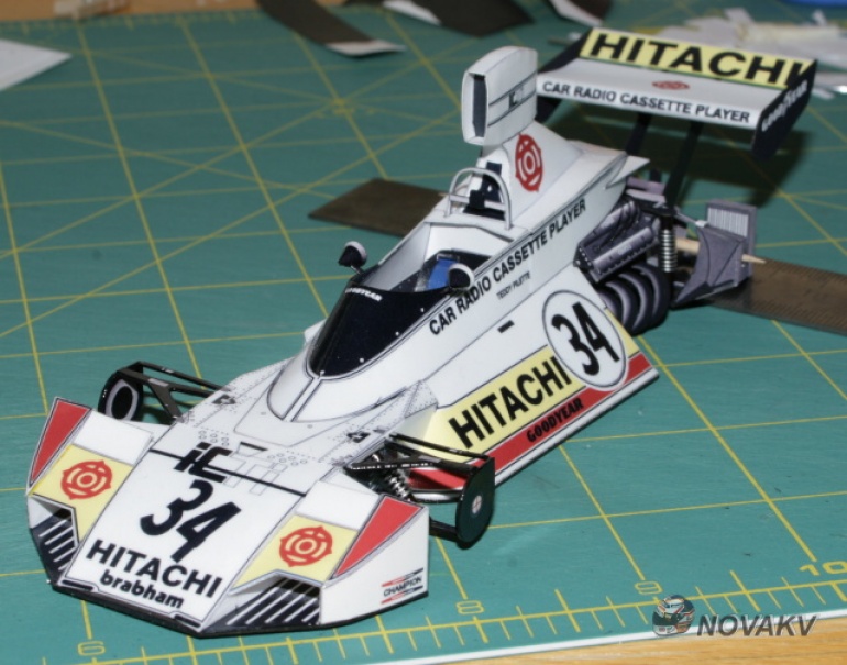 Brabham BT44B - 3 verze (Plná velikost v novém okně) Brabham BT44B - 3 verze