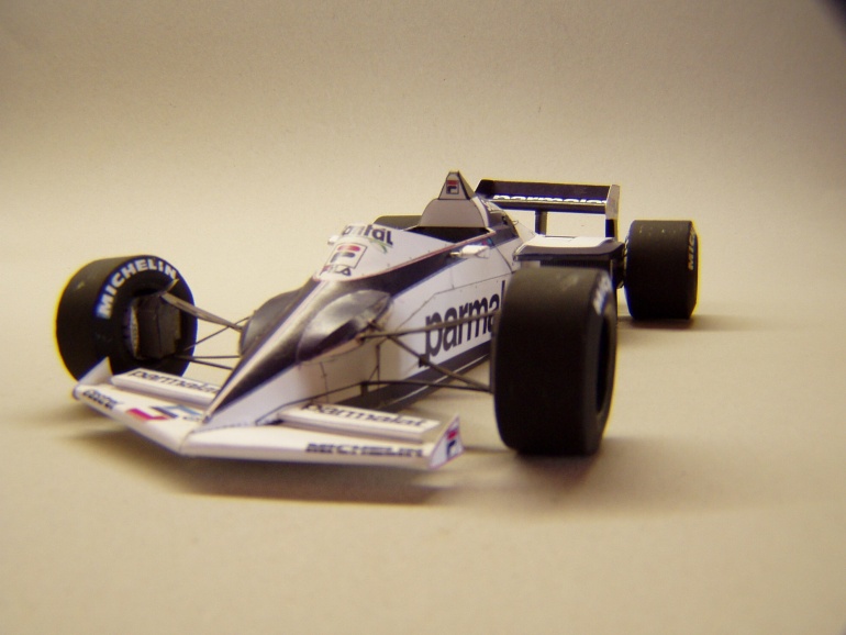 Brabham BT52, 1983, N. Piquet, GP Brazílie (Plná velikost v novém okně) Brabham BT52, 1983, N. Piquet, GP Brazílie