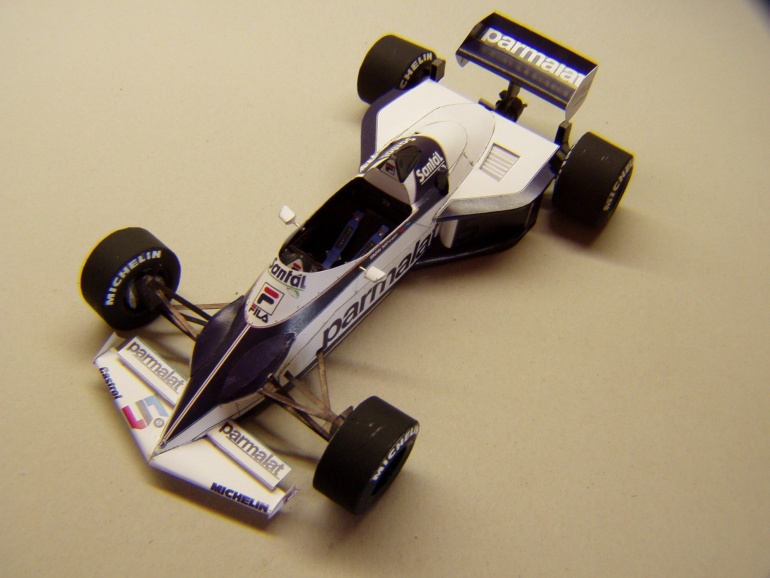 Brabham BT52, 1983, N. Piquet, GP Brazílie (Plná velikost v novém okně) Brabham BT52, 1983, N. Piquet, GP Brazílie