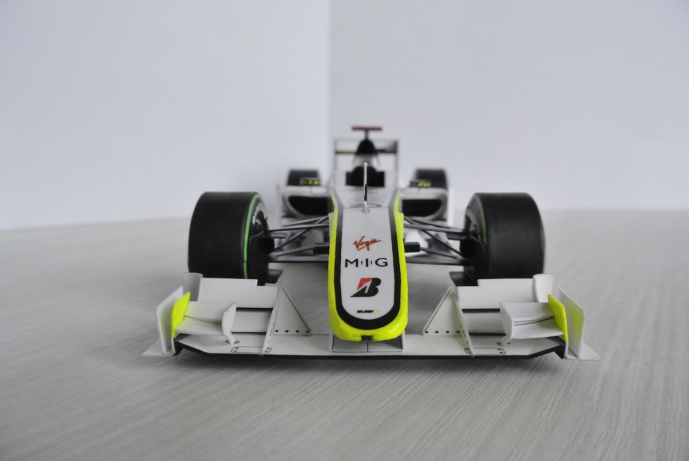 Brawn GP 2009 (Plná velikost v novém okně) Brawn GP 2009