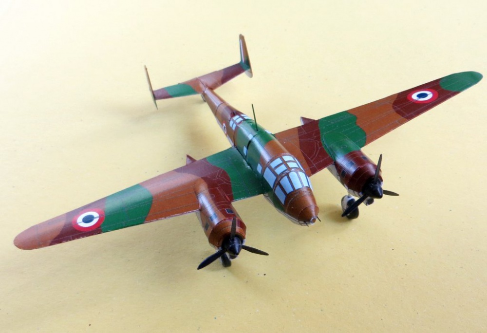 Breguet Bre.693 (Plná velikost v novém okně) Breguet Bre.693
