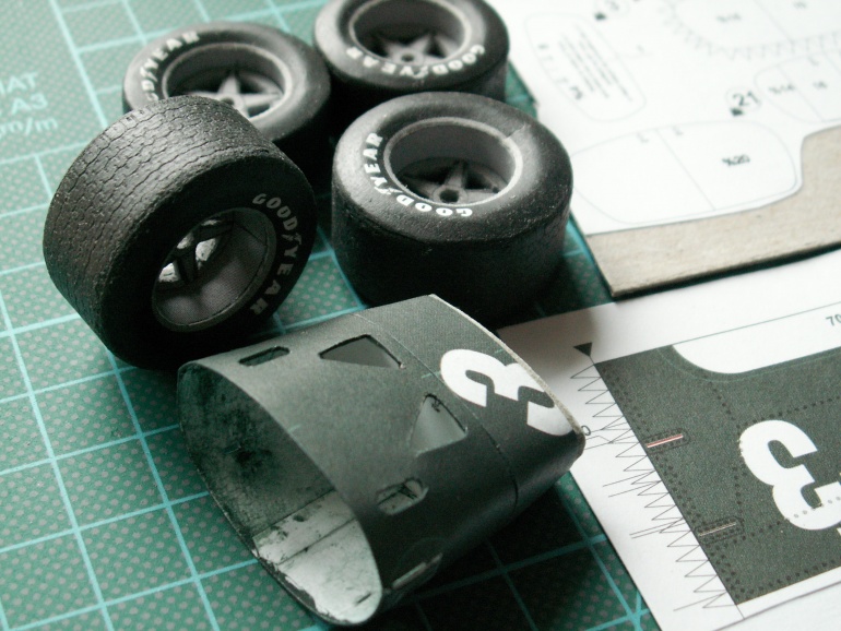 BRM P83 H16 (Plná velikost v novém okně) BRM P83 H16