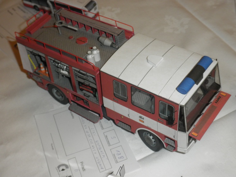 68056
