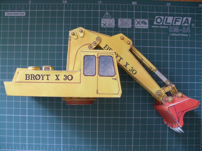 Broyt X 30 (Plná velikost v novém okně) Broyt X 30
