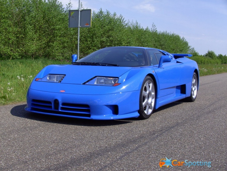 Bugatti EB 110 (Plná velikost v novém okně) Bugatti EB 110