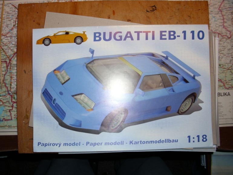 Bugatti EB 110 (Plná velikost v novém okně) Bugatti EB 110
