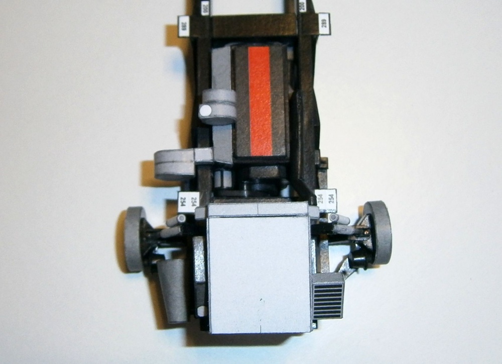 252211