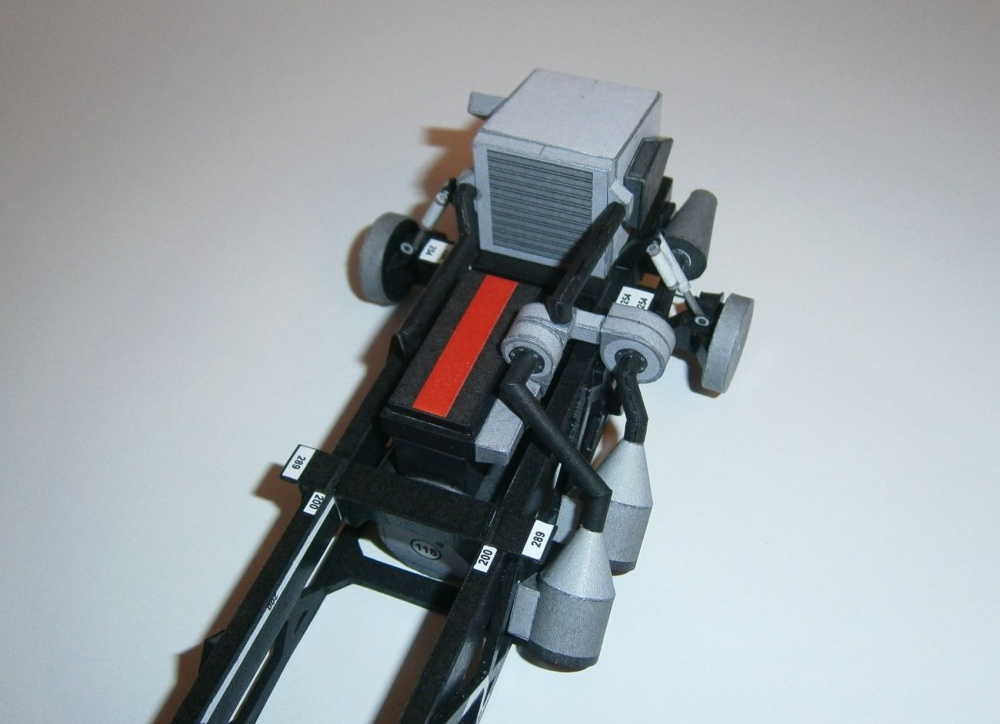 252295