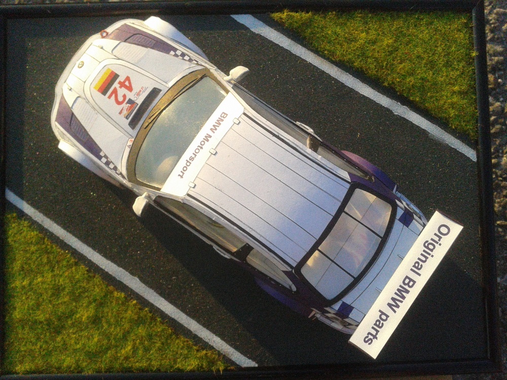 BMW M3 GTR (Plná velikost v novém okně) BMW M3 GTR