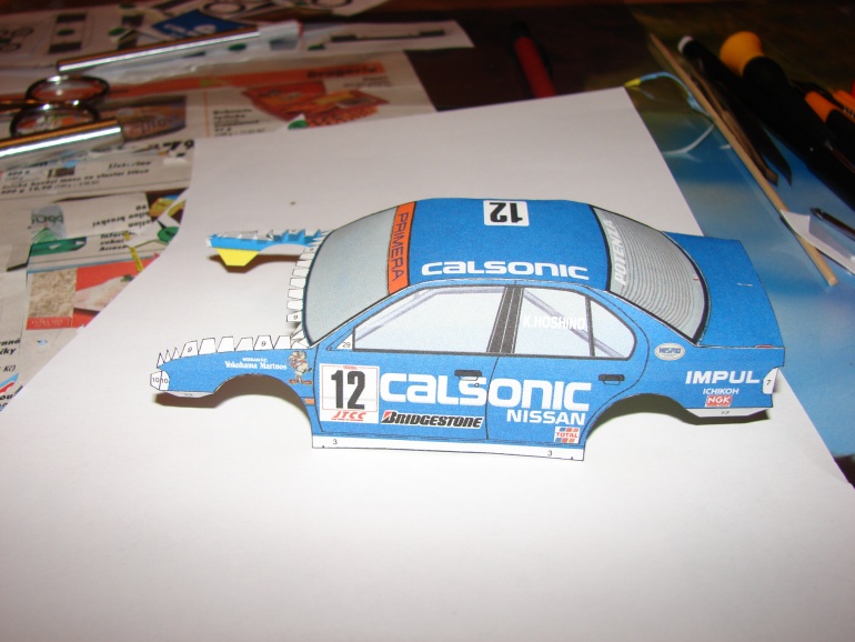 Calsonic Nissan Primera (Plná velikost v novém okně) Calsonic Nissan Primera