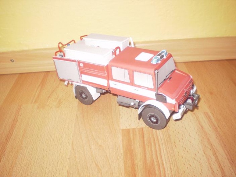 CAS 24 Mercedes Unimog U5000 (Plná velikost v novém okně) CAS 24 Mercedes Unimog U5000